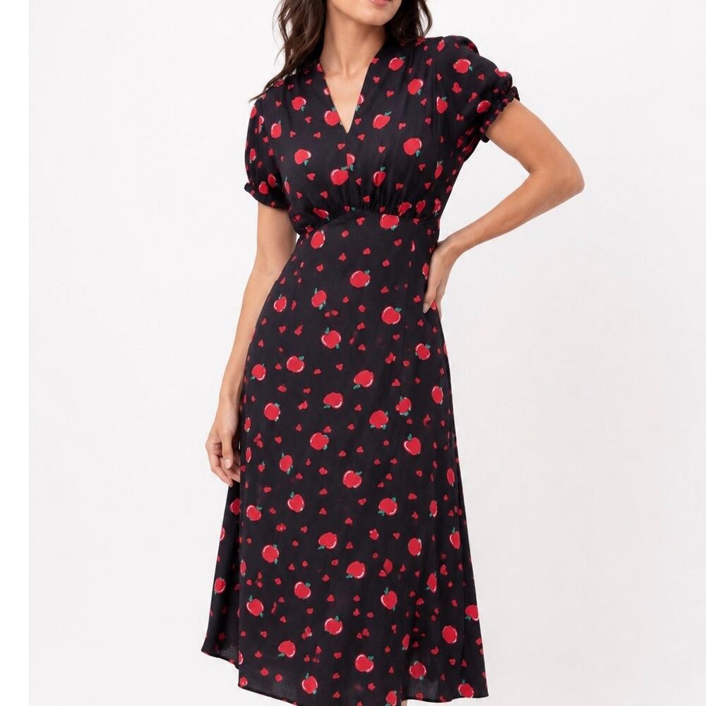 ModCloth X Collectif Apple Heart Print Midi Dress Black Red Puff Sleeve Cottage